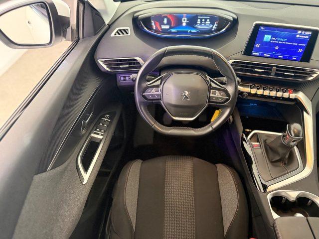PEUGEOT 3008 PureTech Turbo 130 S&S Allure