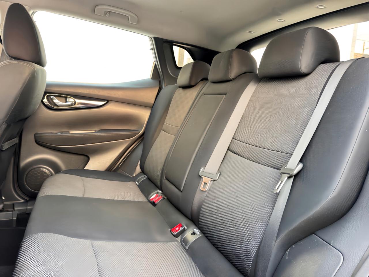 Nissan Qashqai 1.6 dCi 131 CV AUTOMATICA TEKNA 2WD ITALIANA RETROCAMERA