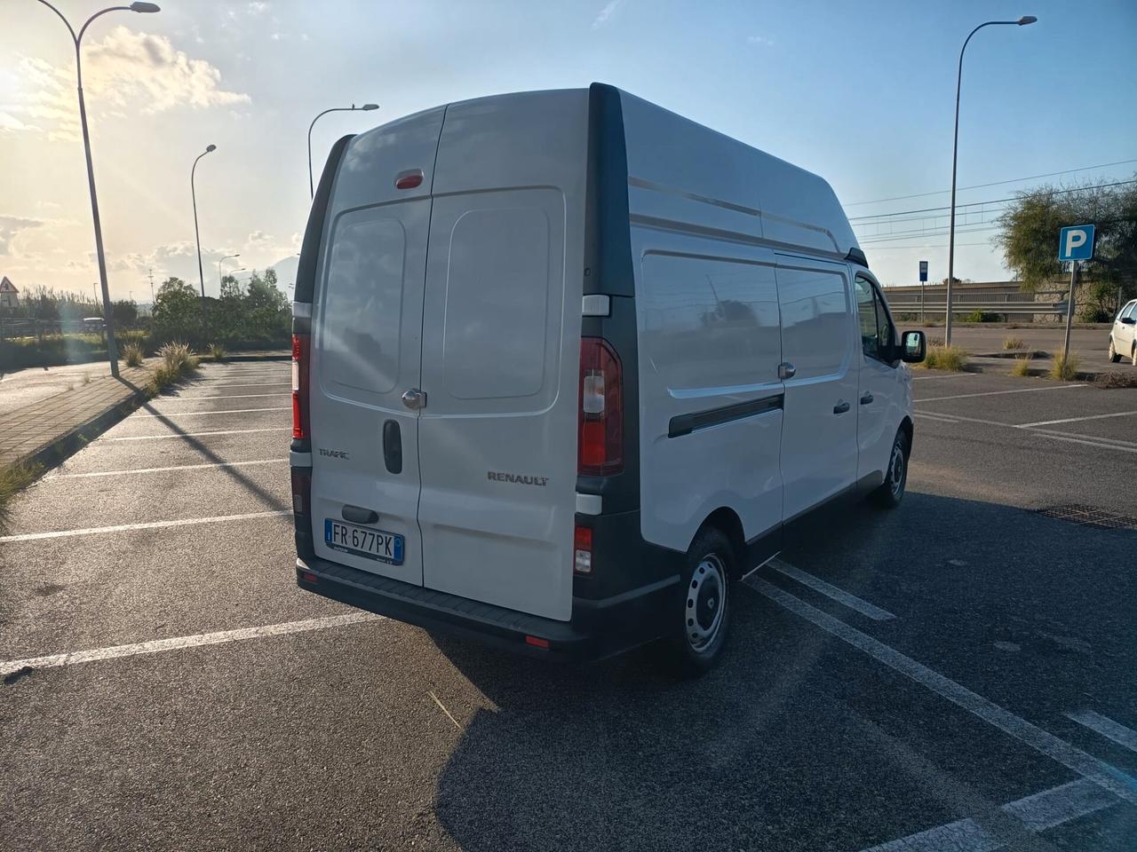 Renault traffic TETTO ALTO