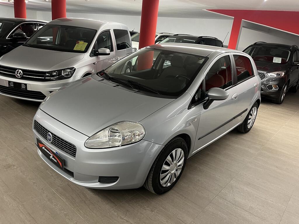 Fiat Grande Punto 1.3 MJT 75 CV 5 porte Dynamic