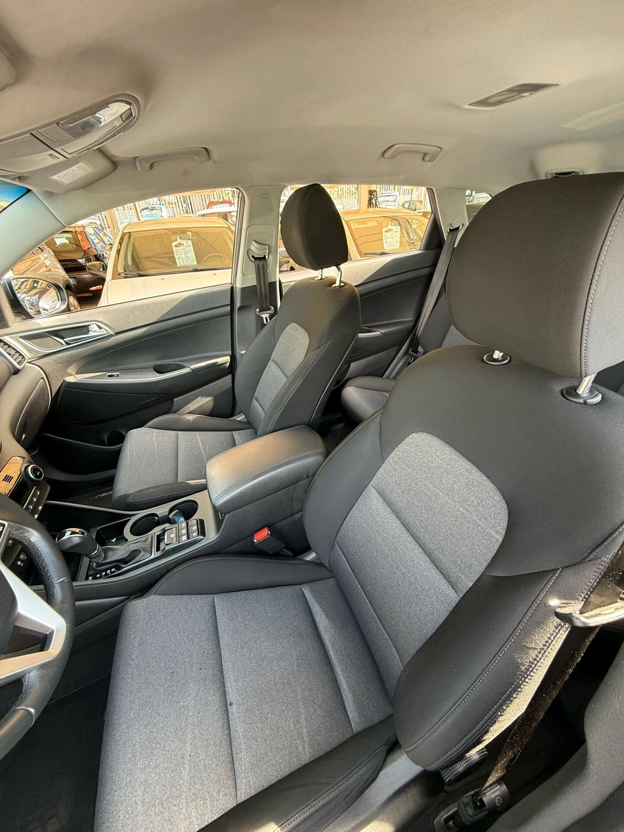 HYUNDAI TUCSON i-X35 1,6 DIESEL CAMBIO AUTOMATICO