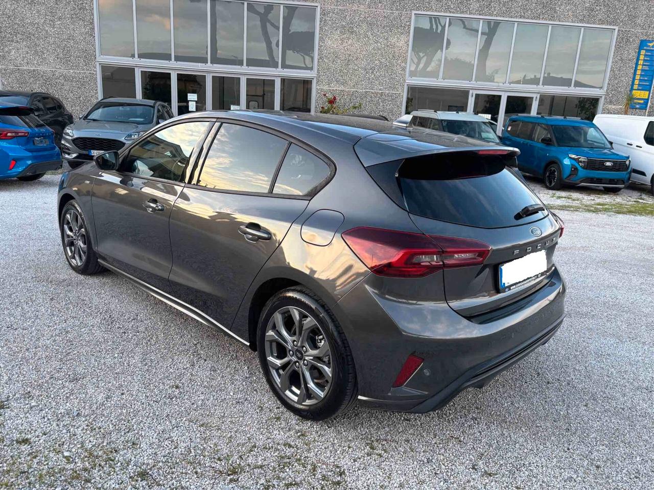 Ford Focus 1.0 EcoBoost Hybrid 125 CV 5p. ST-Line