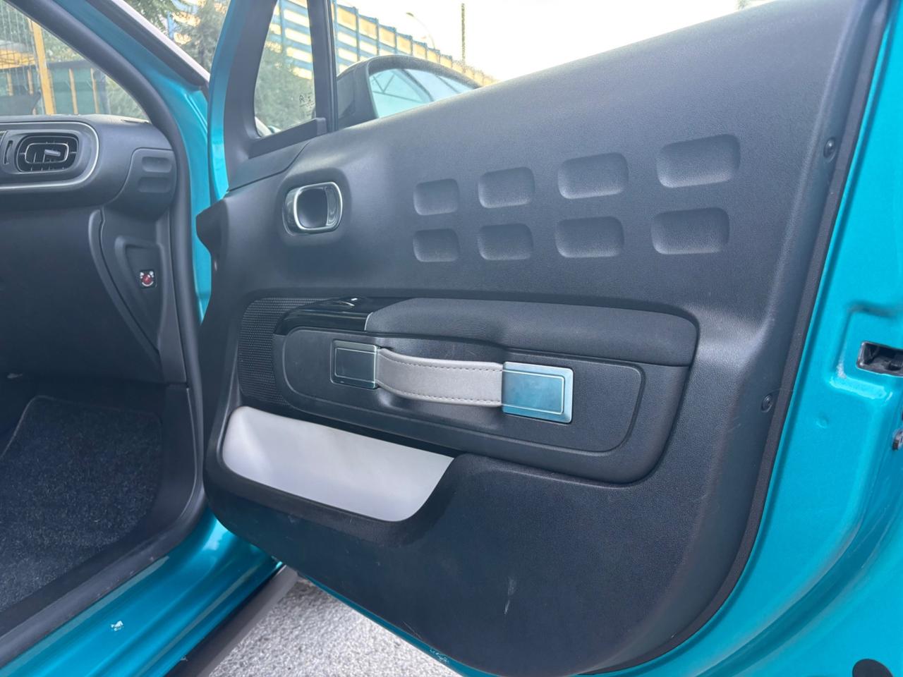 Citroen C3 benzina Shine OK NEOPATENTATI