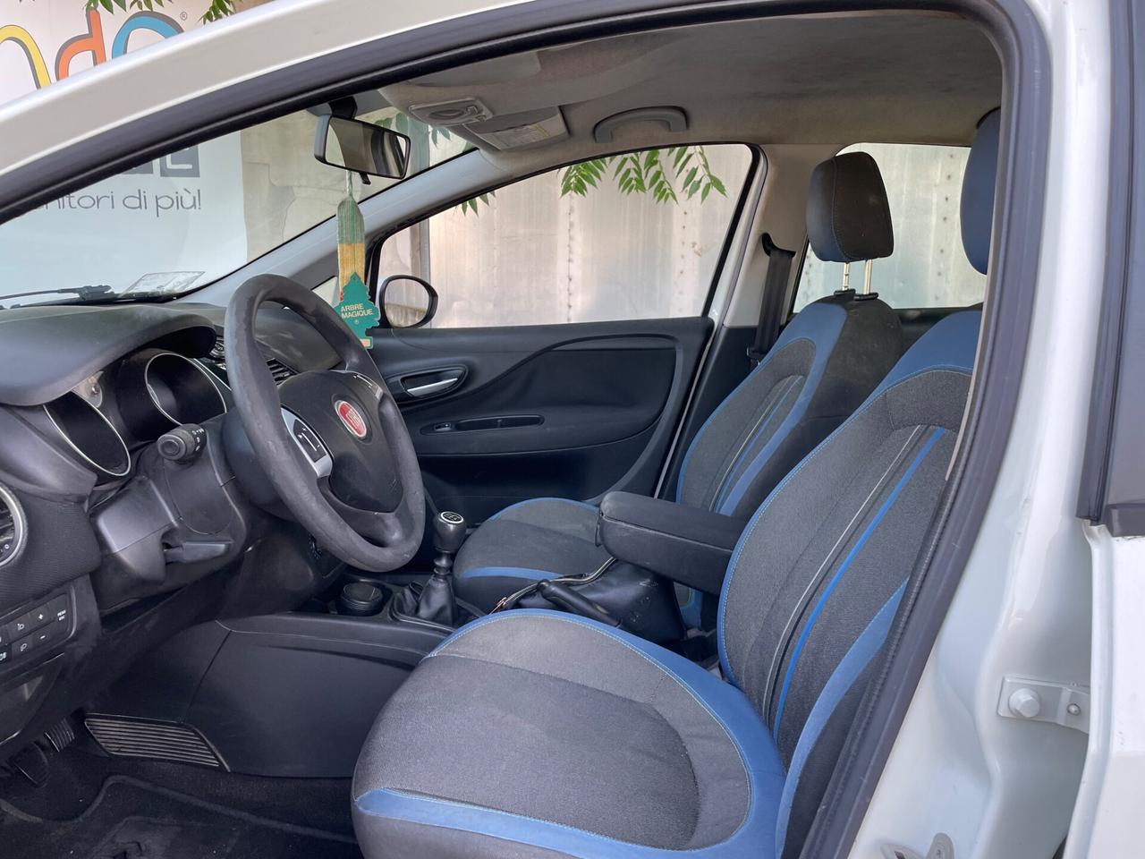 Fiat Punto Easy 1.4 Natural Power Super Full 2014