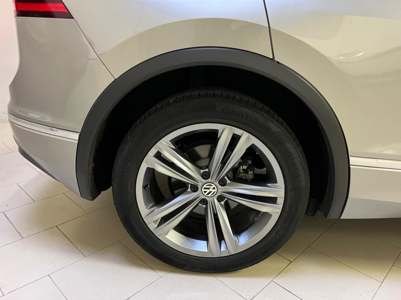 Volkswagen Tiguan 2.0 TDI SCR DSG R-line