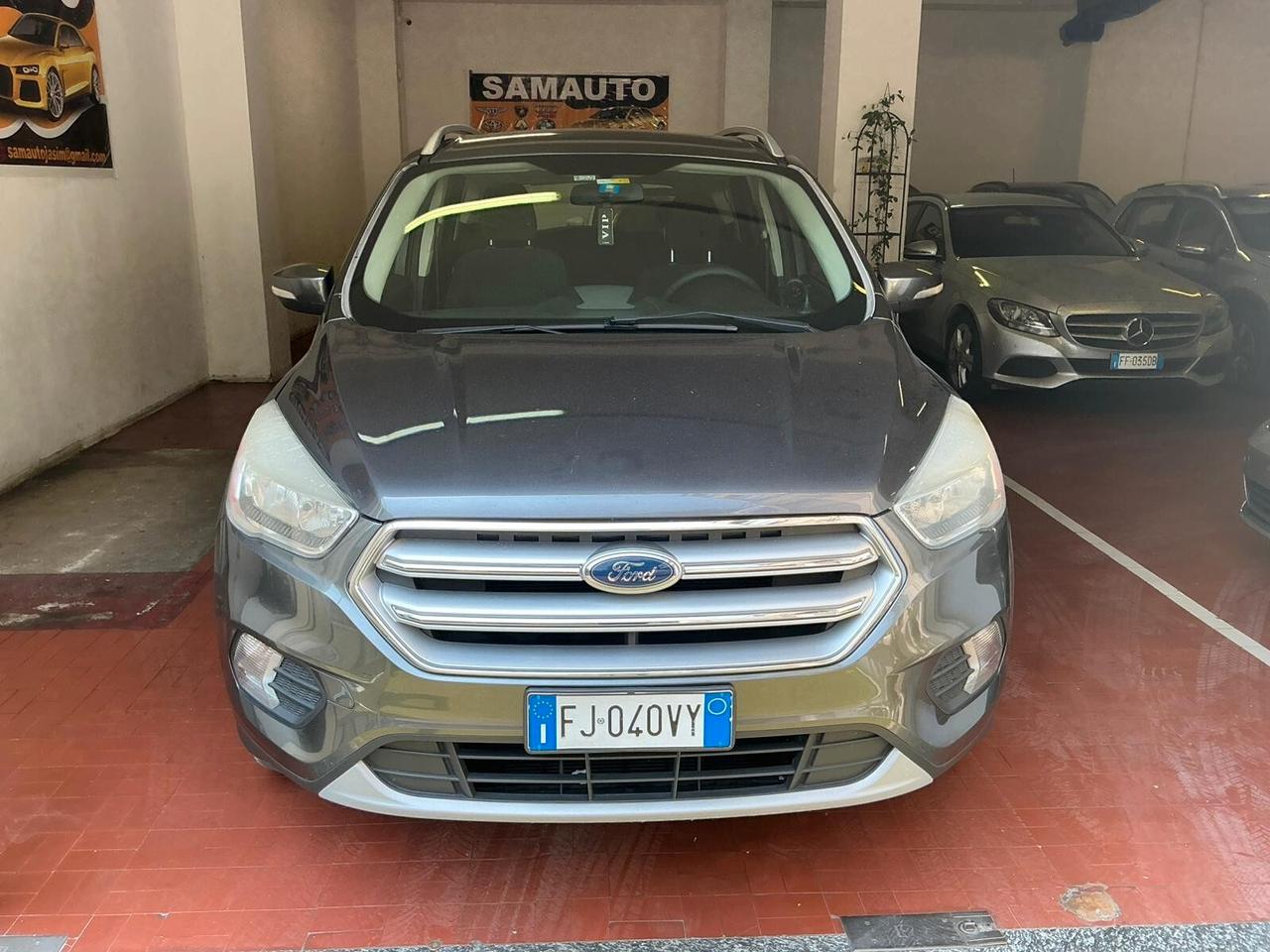 Ford Kuga 1.5 EcoBoost 120 CV S&S 2WD Business 2017