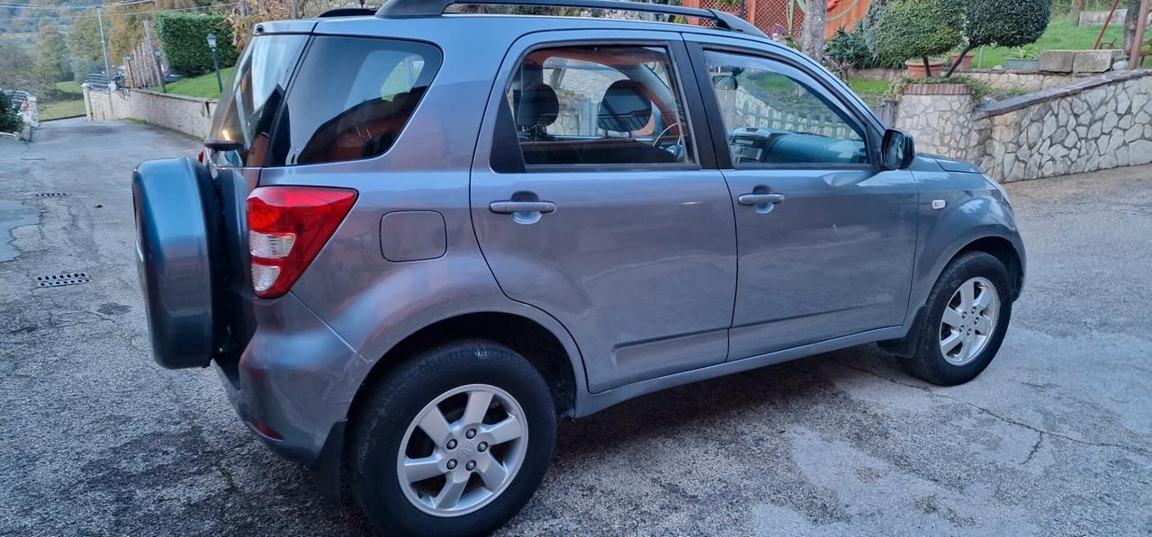 Daihatsu Terios 1.5 4WD SXA
