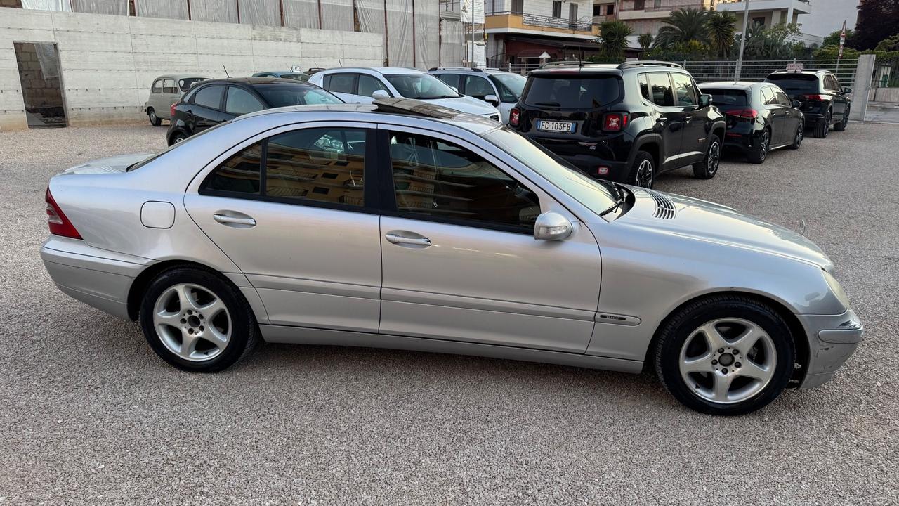 Mercedes-benz C 220 CDI cat Elegance
