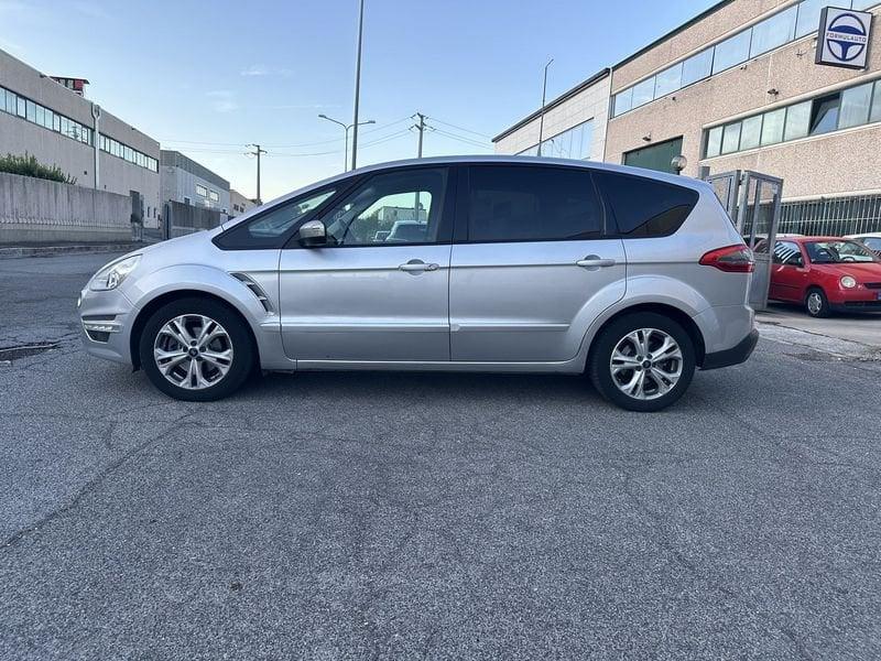 Ford S-Max 2.0 TDCi 140cv DPF Power Shift New Titanium
