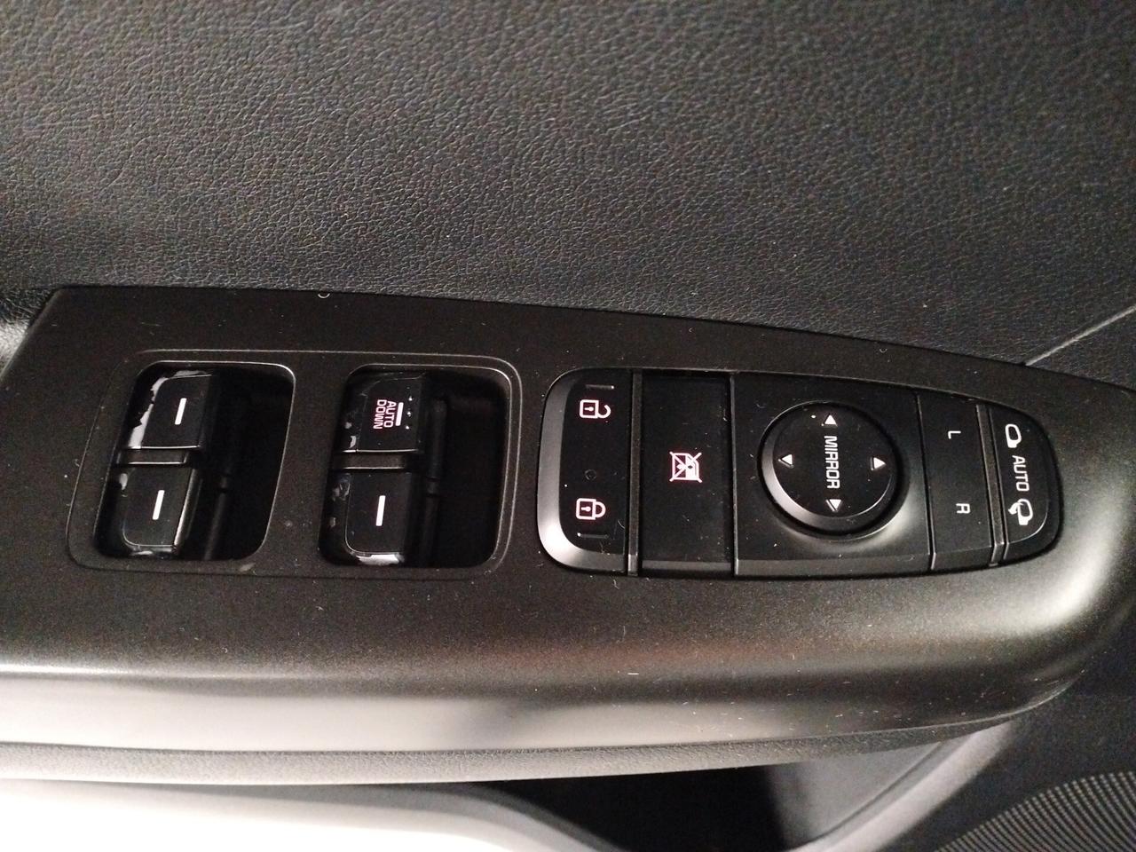 Kia Sportage 1.7 CRDI 2WD Cool - NEOPATENTATI