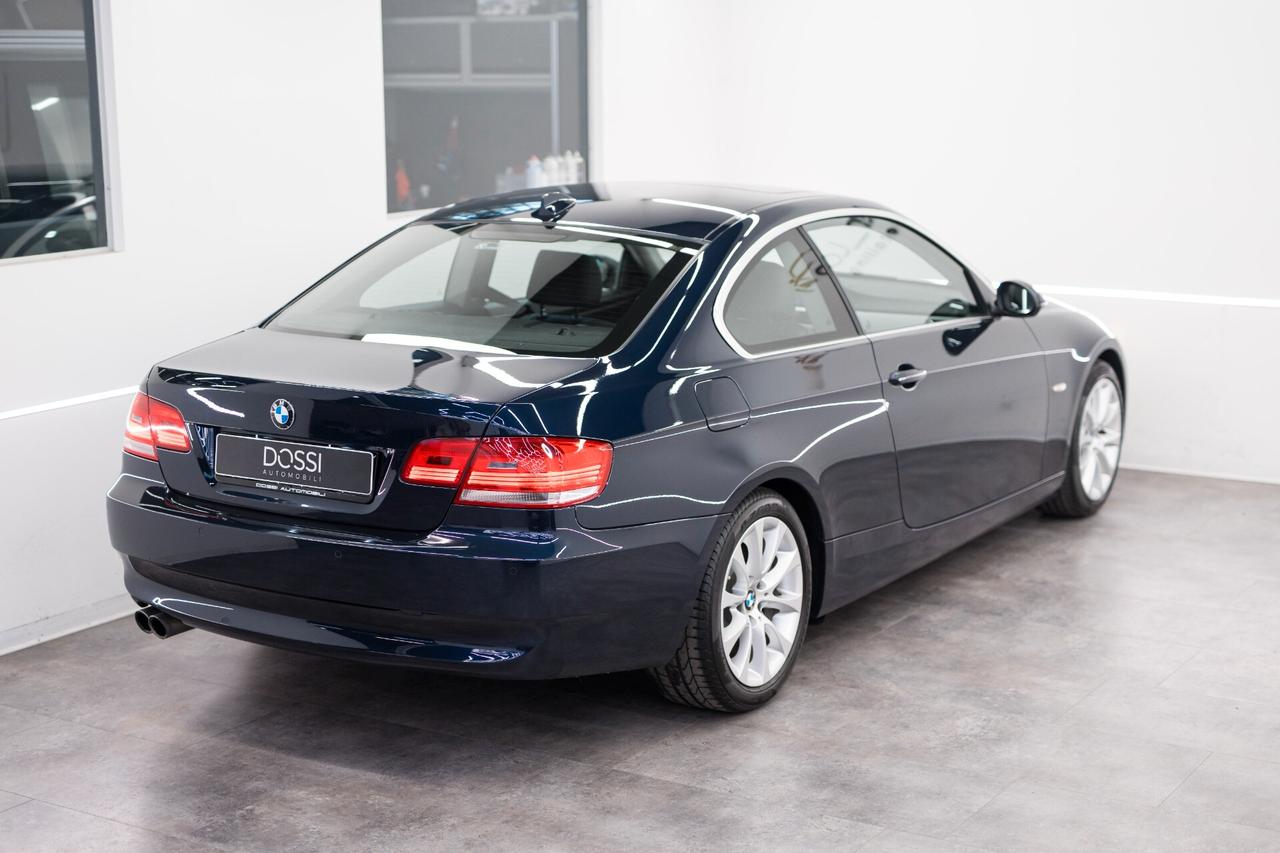 Bmw 330i cat Coupé MANUALE