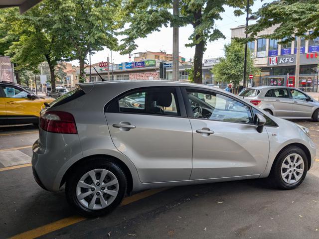KIA Rio 1.2 CVVT 5p. Cool