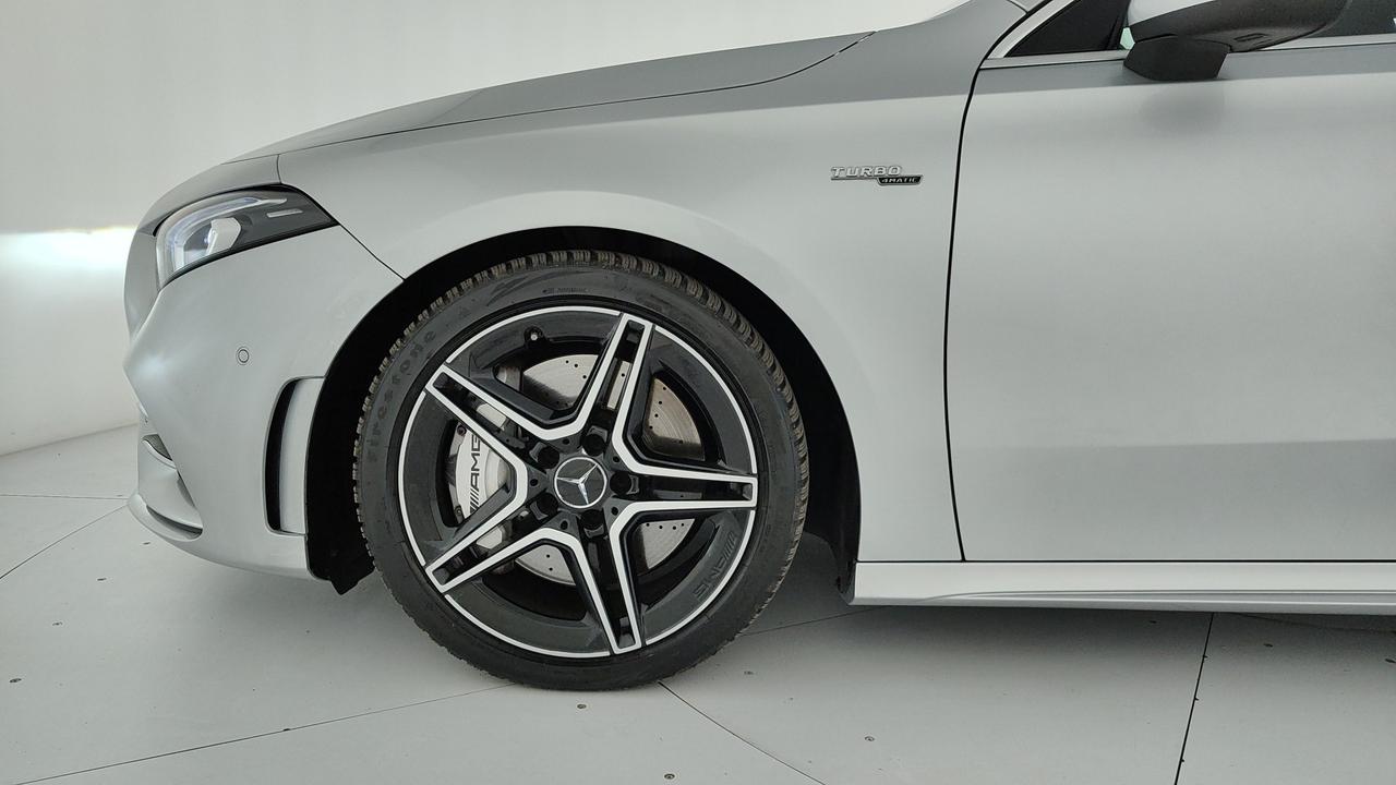 Mercedes-Benz A 35 AMG 4matic auto