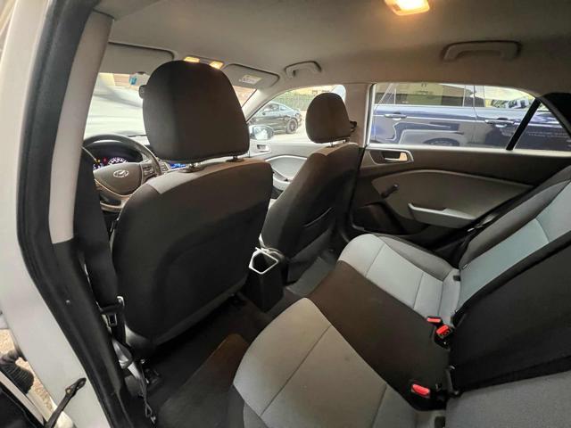 HYUNDAI i20 1.2 84 CV 5 porte Comfort