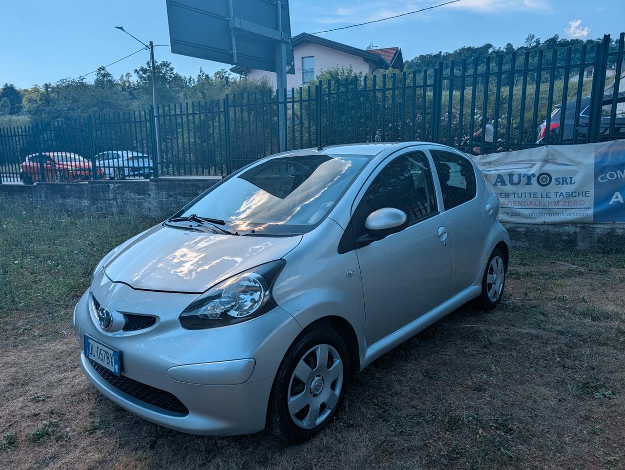 Toyota Aygo 1.0 12V VVT-i 5 porte Sol