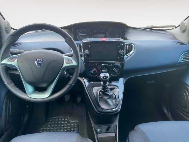 LANCIA Ypsilon 1.0 firefly hybrid Platino s&s 70cv