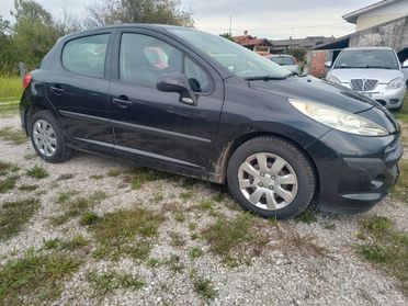 Peugeot 207 1.4 8V 75CV 5p. ONE Line