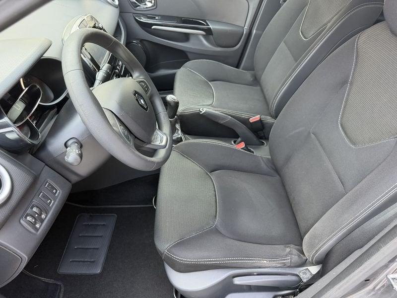 Renault Clio Clio 5p 1.2 Costume National DUEL 75cv FULL OPTIONAL