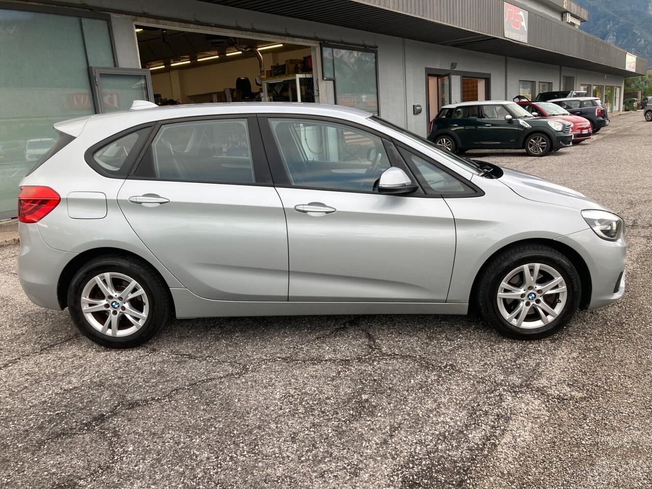 Bmw 216 218d Active Tourer Advantage