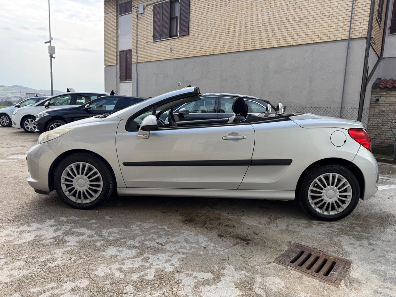 Peugeot 207 Cabrio 1.6 HDi 110CV 2008