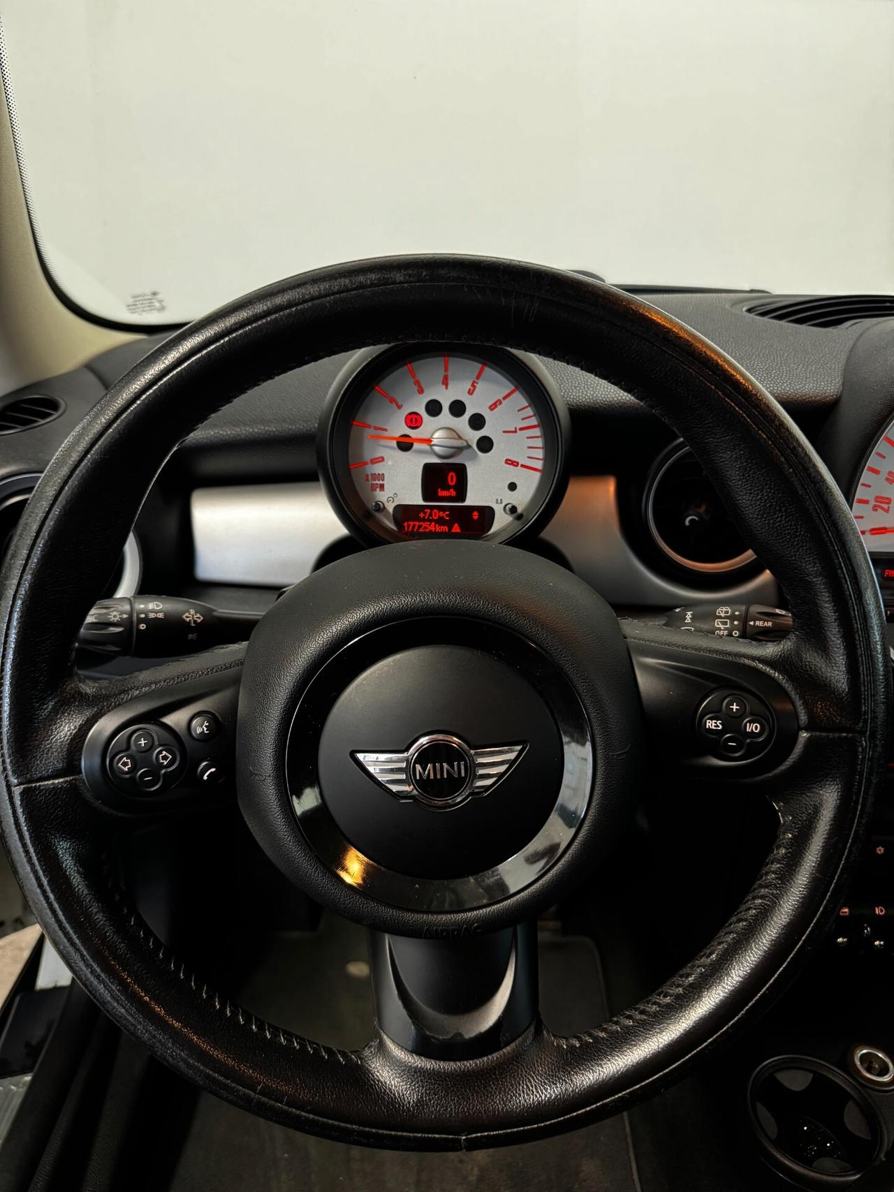 Mini 1.6 16V One (55kW)