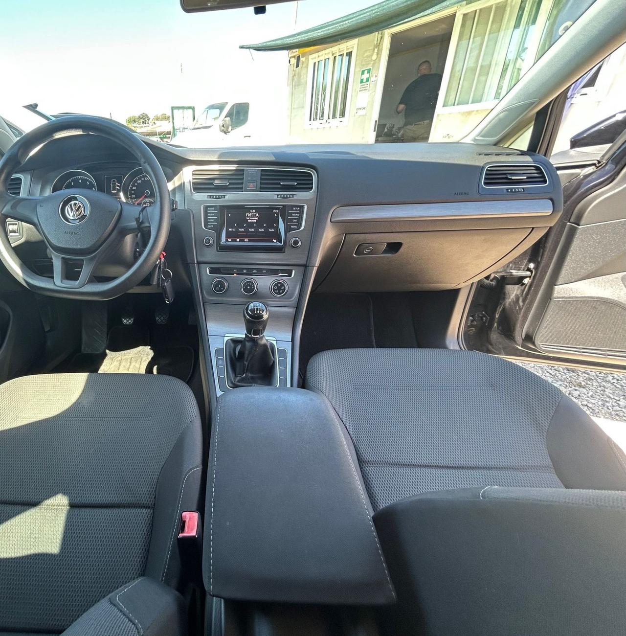 VOLKSWAGEN GOLF VII NEOPATENTATI GARANZIA