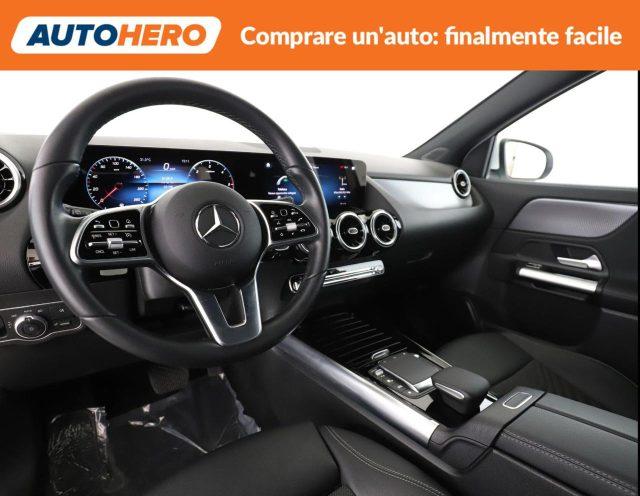 MERCEDES-BENZ GLA 180 d Automatic Progressive