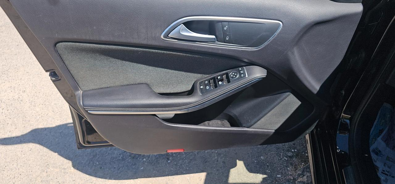 Mercedes-benz A 200 CDI Premium