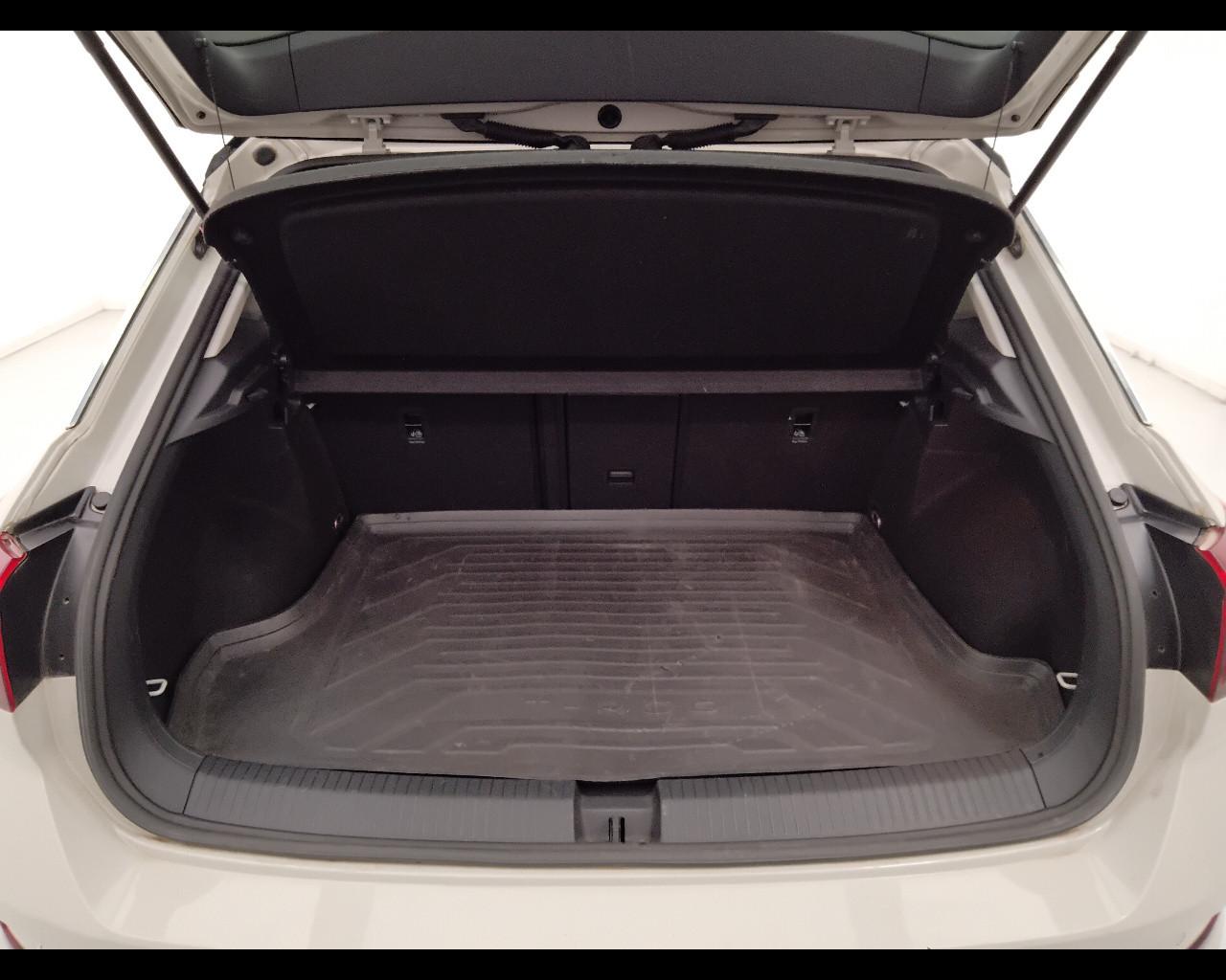 VOLKSWAGEN T-Roc I 2022 - T-Roc 1.0 tsi Life 110cv