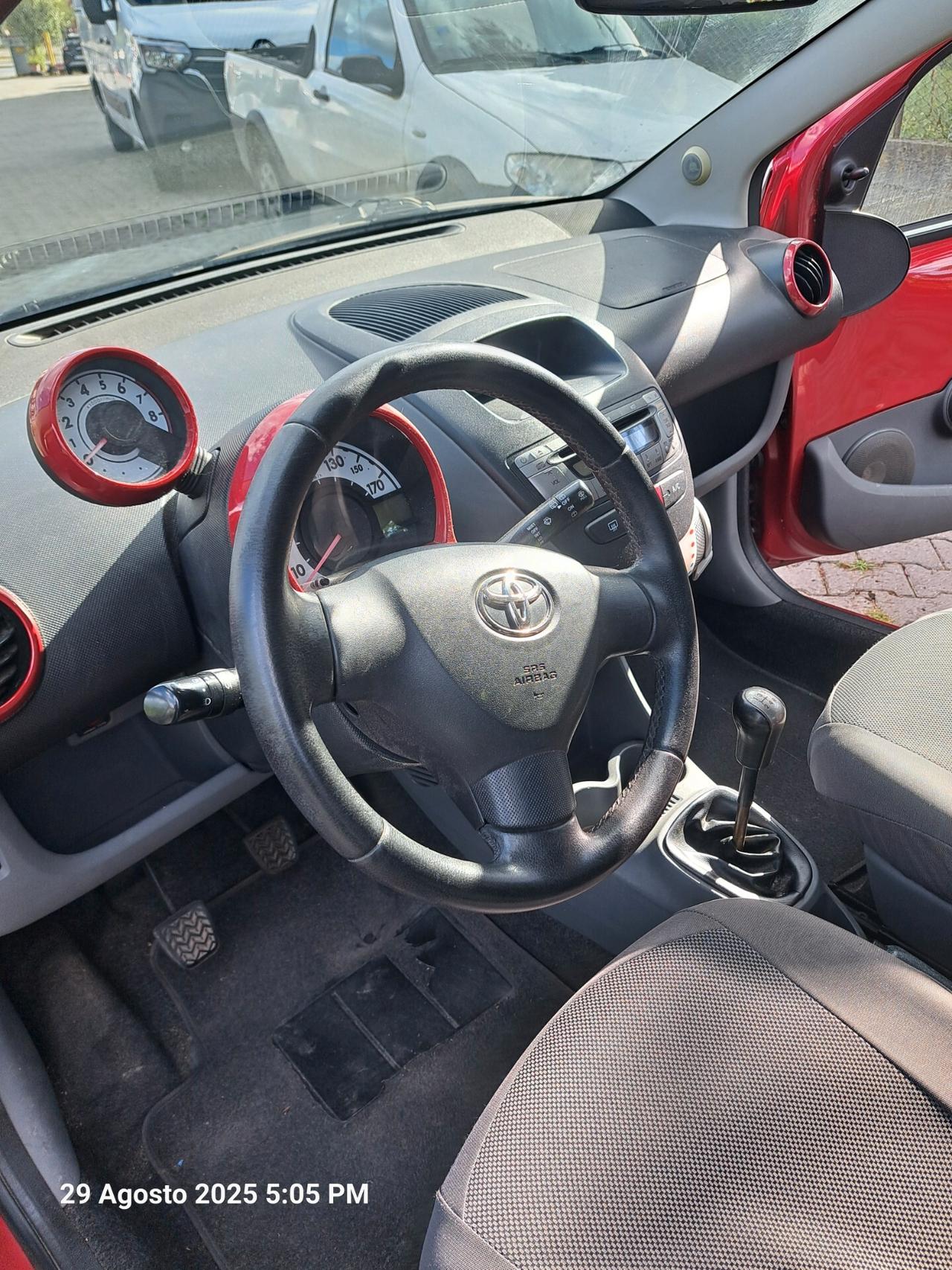 Toyota Aygo 1.0 12V VVT-i 5 porte
