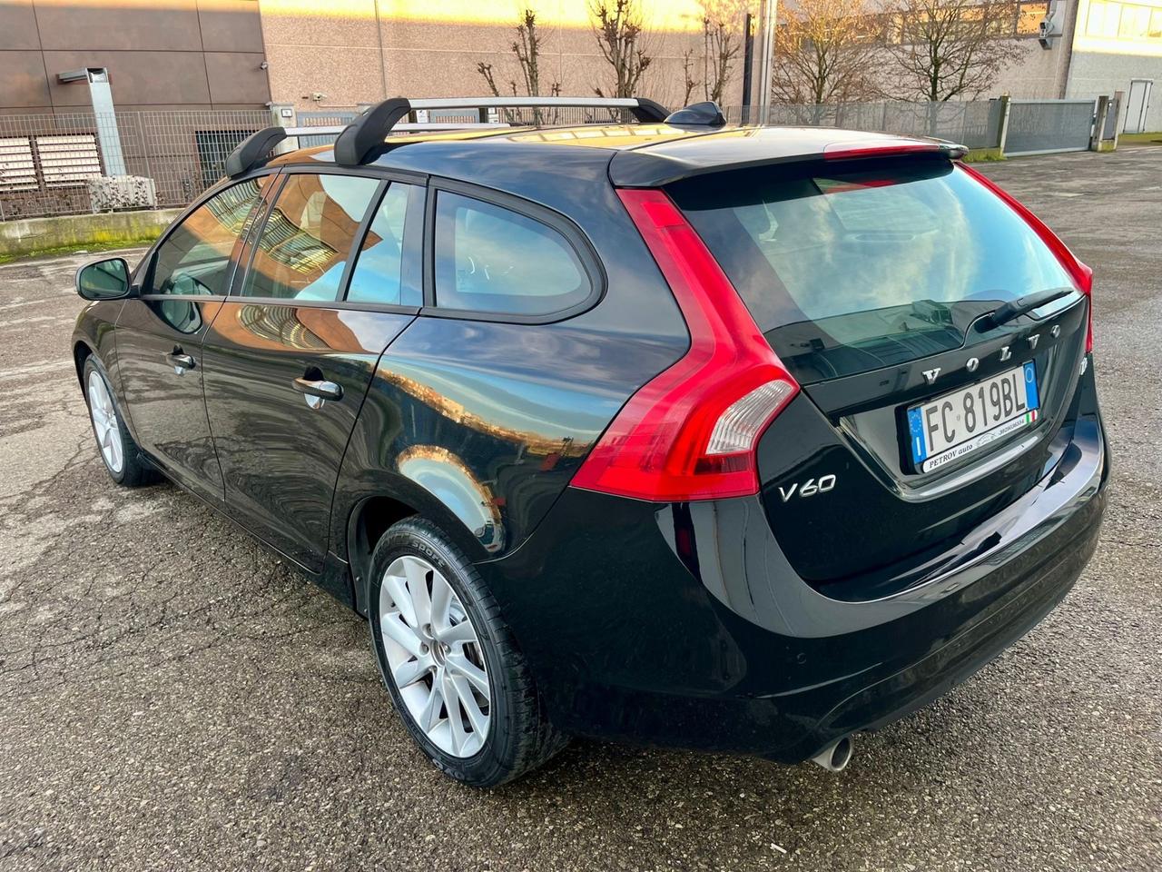 Volvo V60 2.0d 120cv 2016 127.000km euro6 perfetta