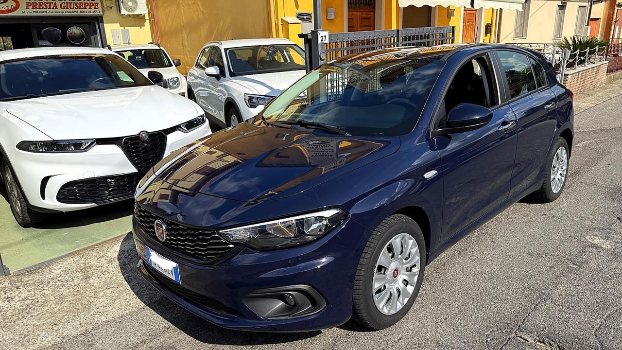 Fiat Tipo 1.6 Mjt 5P Easy - 10/2018