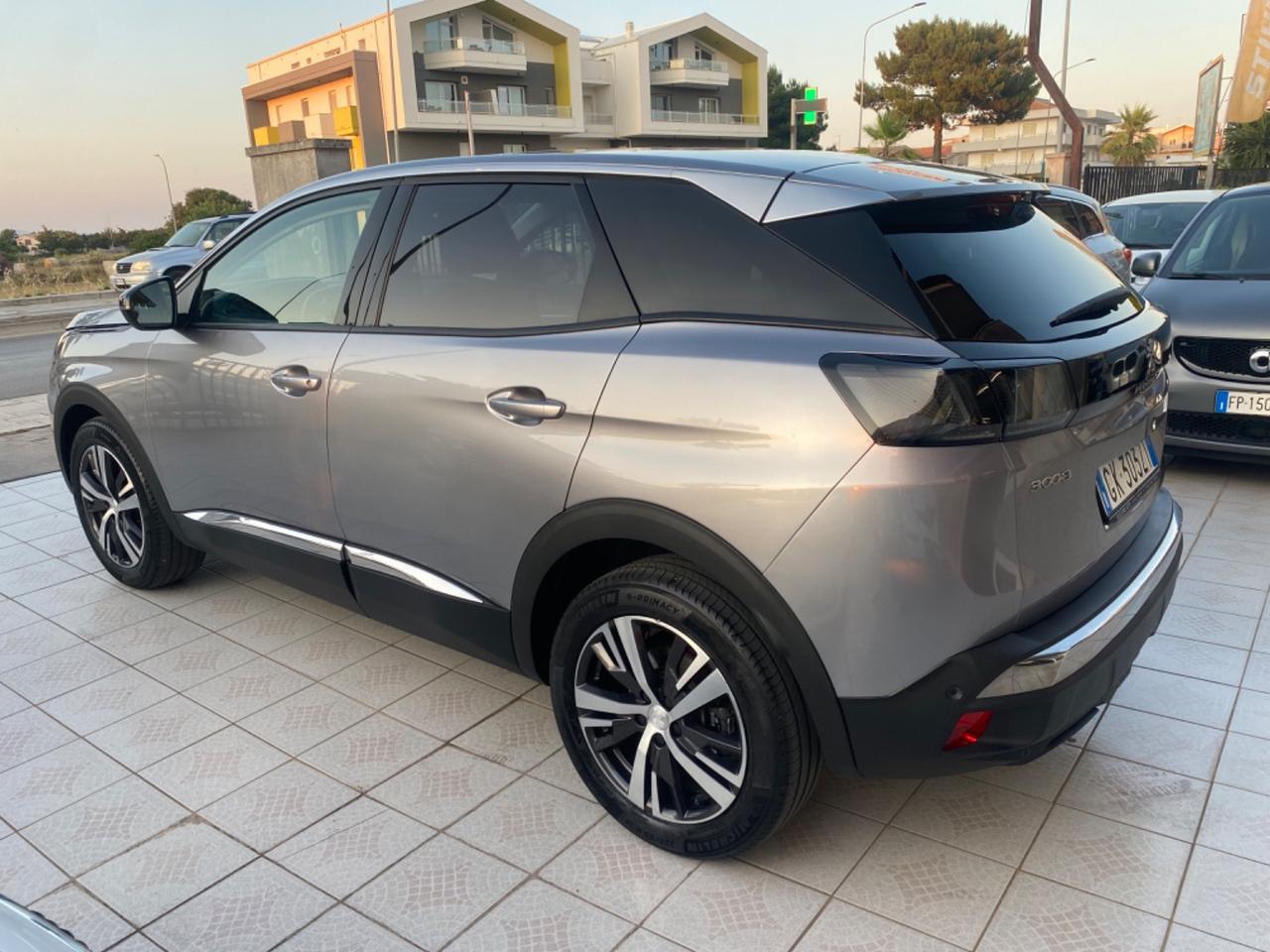 Peugeot 3008 BlueHDi 130 S&S EAT8 Allure