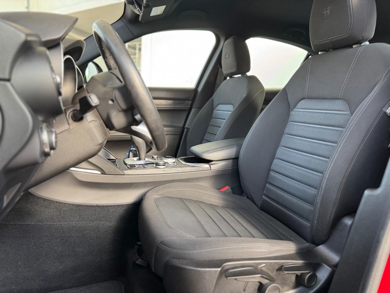 Alfa Romeo Stelvio 2.2 Turbodiesel 160 CV AT8 RWD Sprint