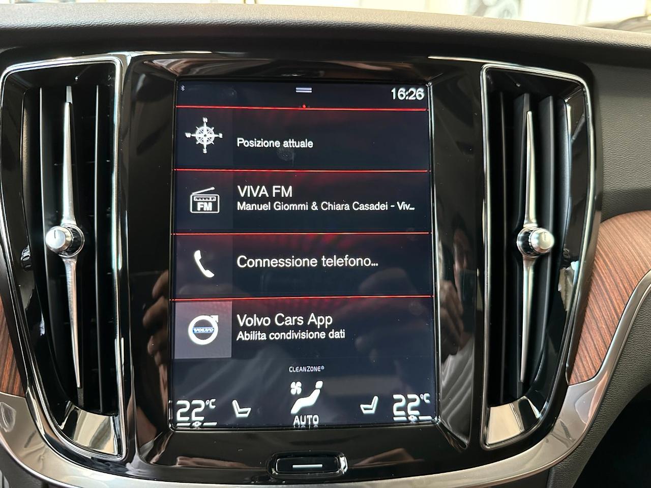 Volvo V60 2.0 d4 Inscription geartronic-19"-Carplay-Camera-Pelle