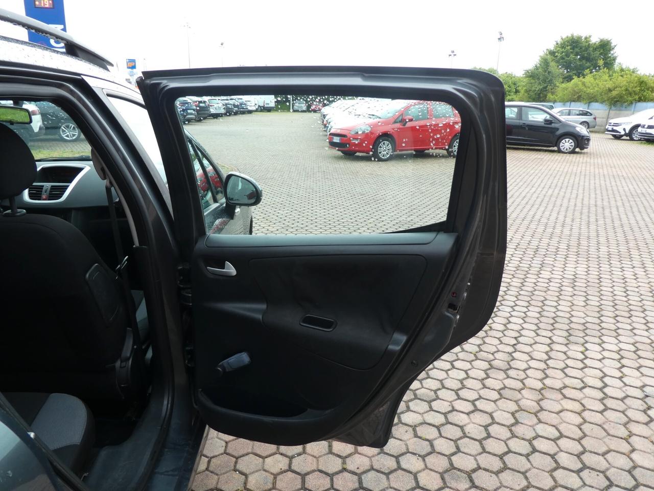Peugeot 207 1.4 8V 75CV SW GPL OK NEOPATENTATI