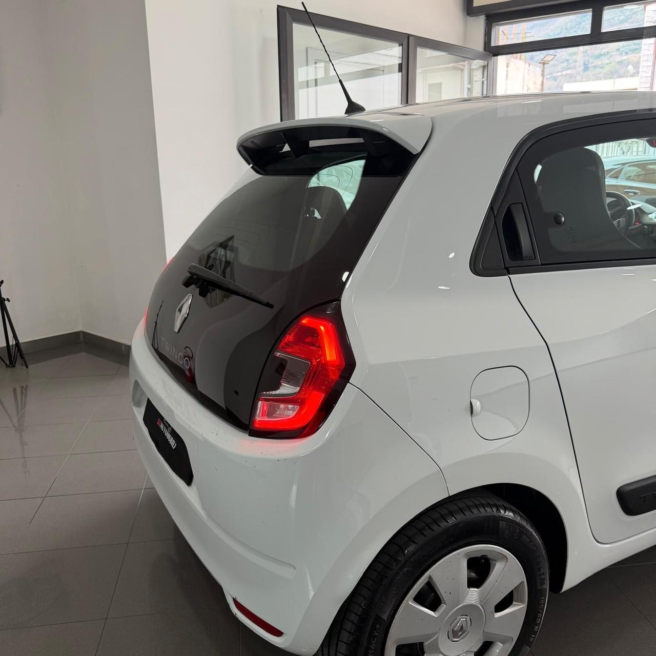 Renault Twingo 1.0 BENZINA 70CV