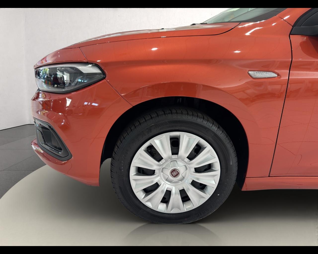 FIAT Tipo Hatchback Hybrid 1.5 Hybrid 130cv Dct Hb Tipo
