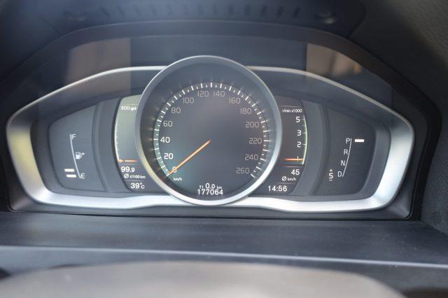 VOLVO V60 D2 Geartronic Automatica Navi Tel USB LED Cockpit