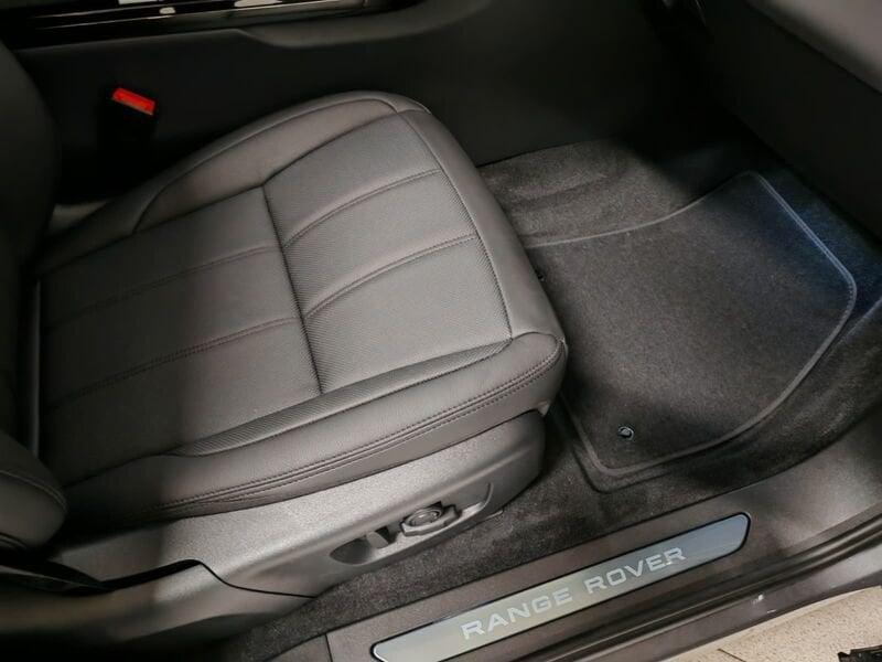 Land Rover Range Rover Evoque 2.0 D165 MHEV Dynamic SE AWD auto