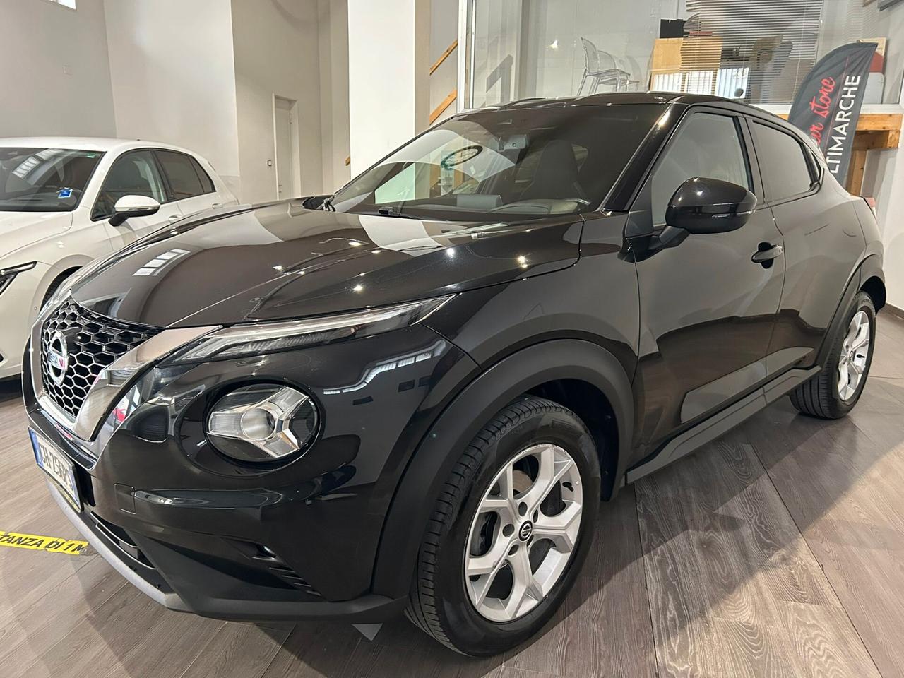 Nissan Juke 1.0 DIG-T 117 CV N-Connecta