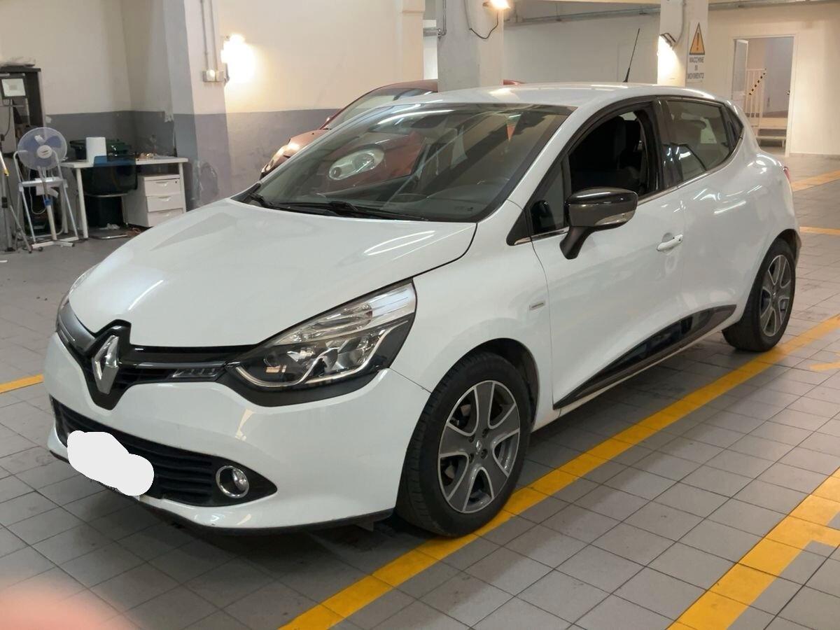 Renault Clio 1.2 75CV 5 porte Costume National