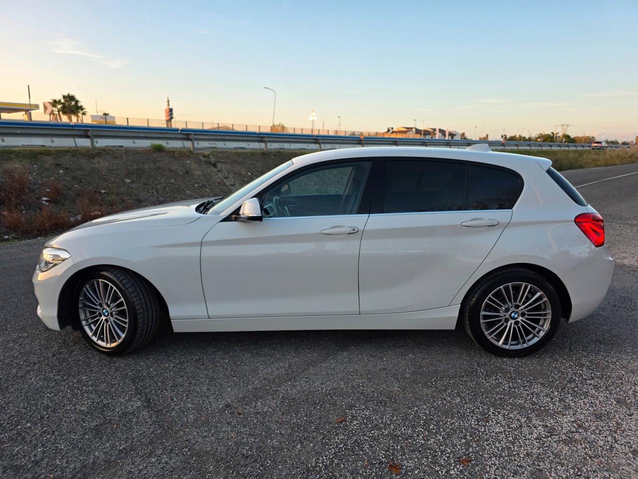 Bmw 118 118d 5p. Sport