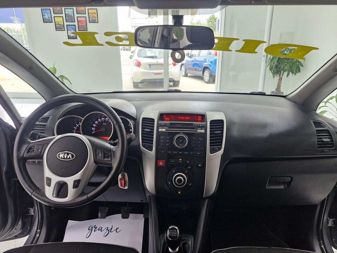 KIA VENGA 1.4 CRDi 90CV Cool