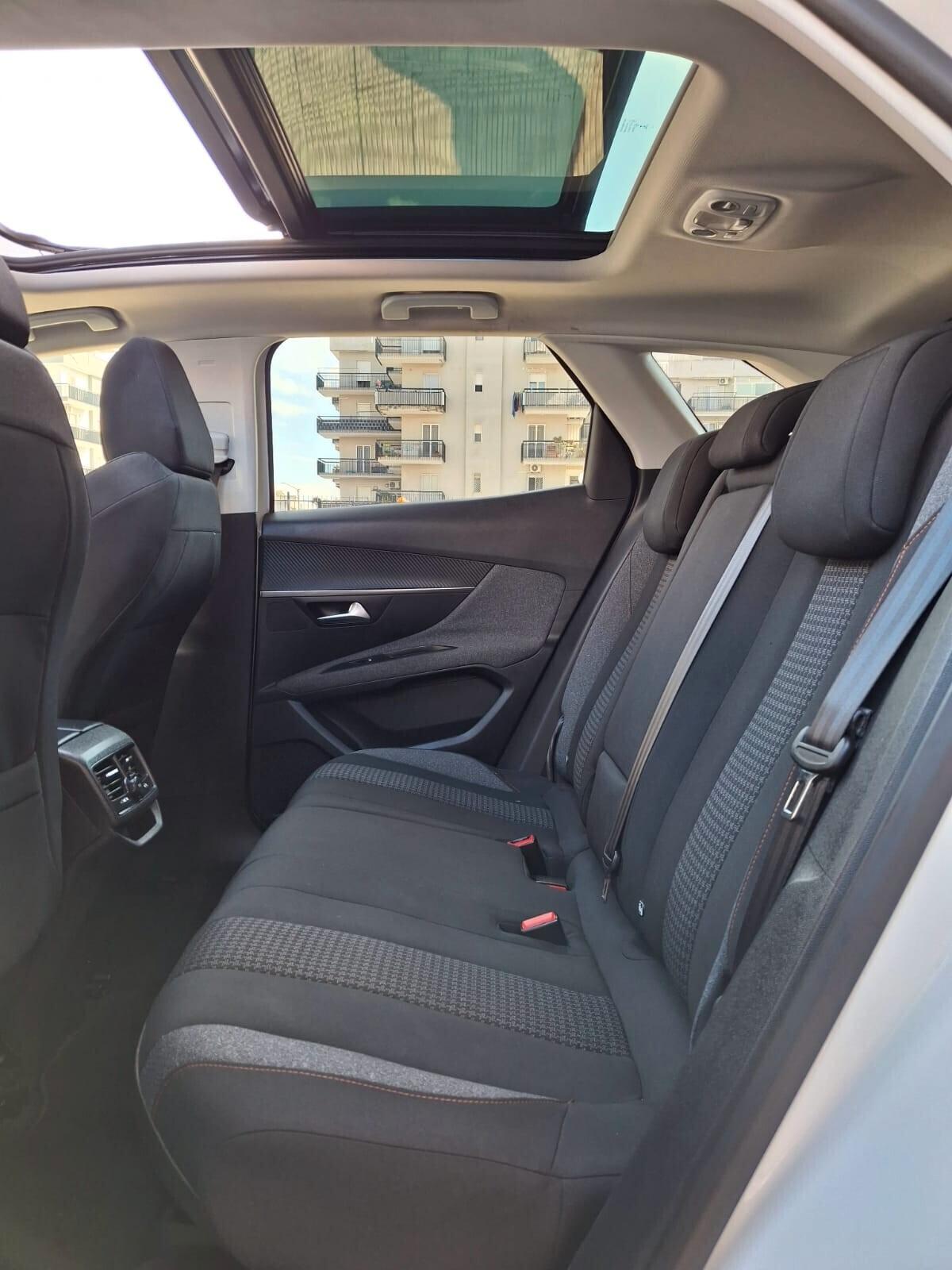 Peugeot 3008 BlueHDi 130 S&S Business SPORT