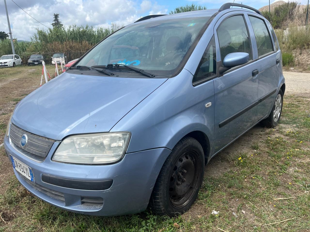 Fiat Idea 1.2 16V BlackLabel 129.000 km