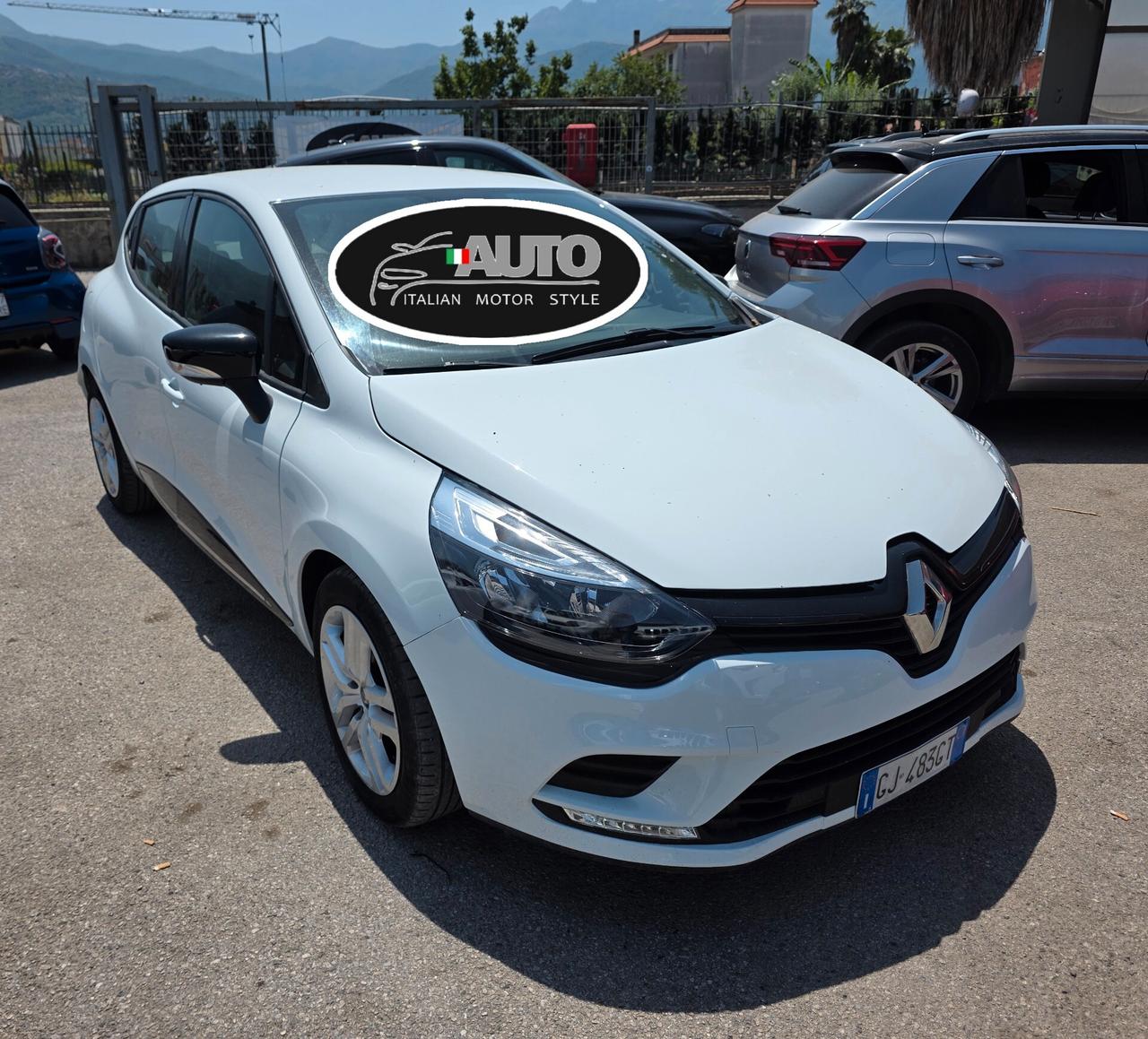 Renault Clio dCi 8V 75 CV 5 porte Moschino Life