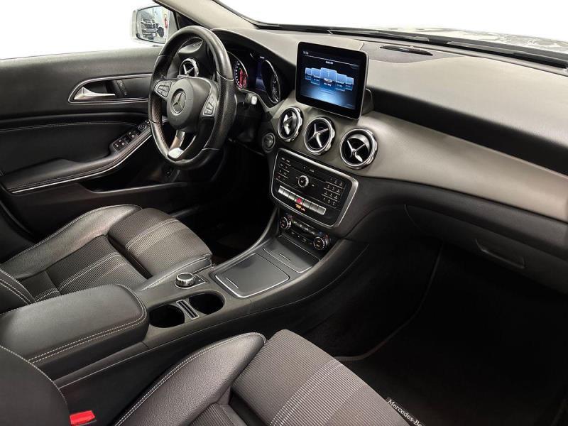 Mercedes GLA 200 200 D Sport 7G-DCT