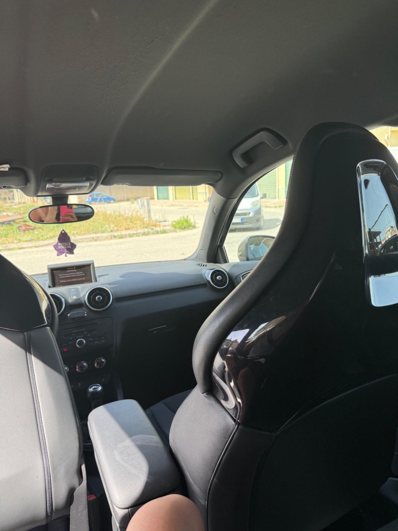 Audi A1 1.6 TDI 105 CV Attraction