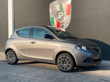 Lancia Ypsilon III 1.0 firefly hybrid Gold Plus s&s 70cv 5p.ti